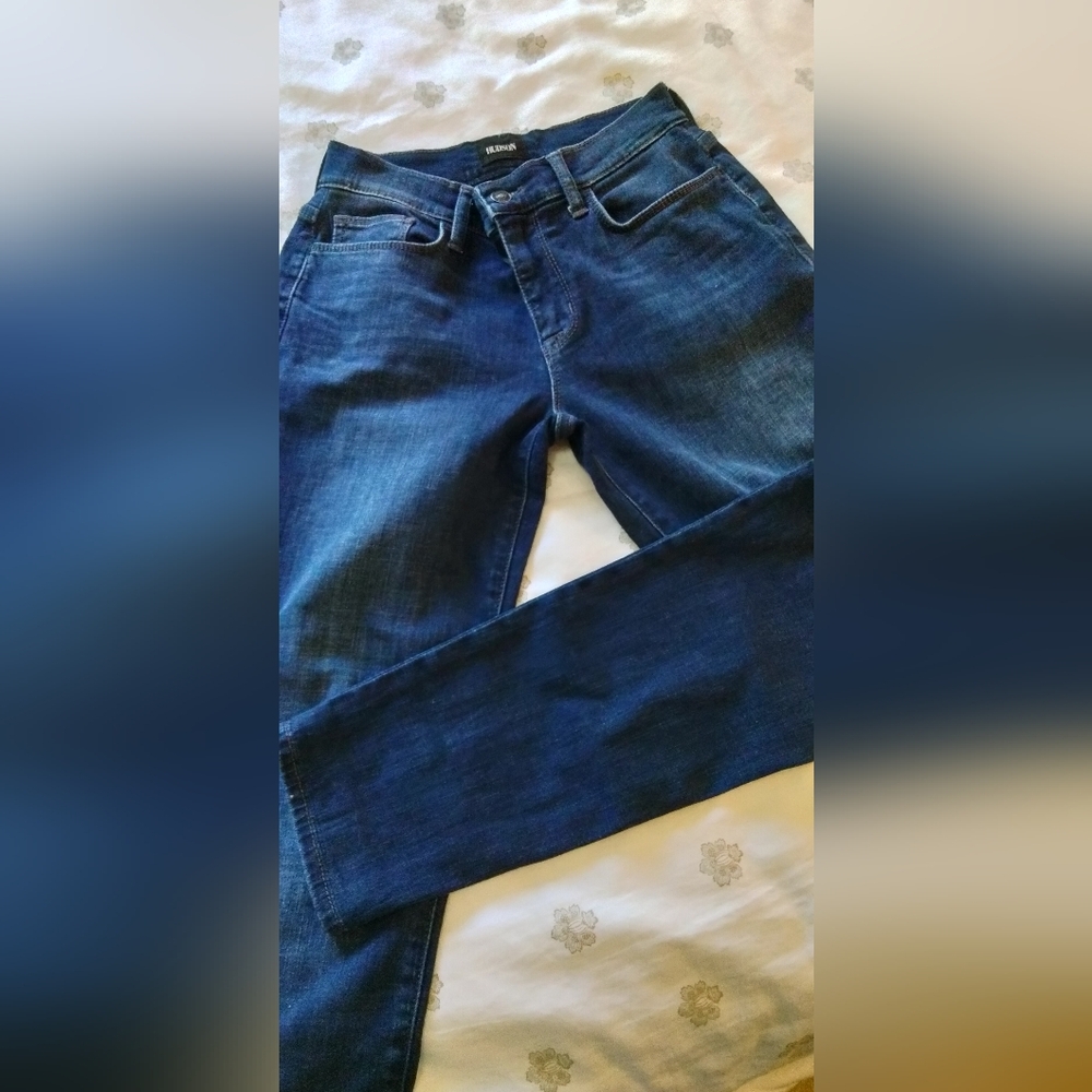 Hudson Natalie Mid-Rise Skinny Crop Waist 27.5, Inseam 27.5, Rise 9